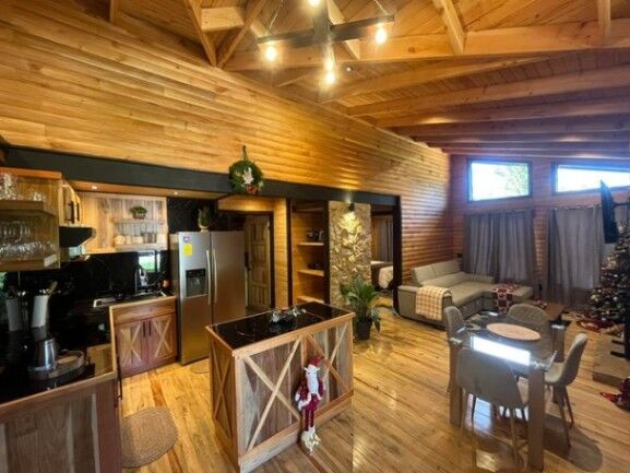 Venta de Cabaña Amoblada en Dota-El Jardín, San José. in Jardín, Dota, San José — ₡ 70 000 000