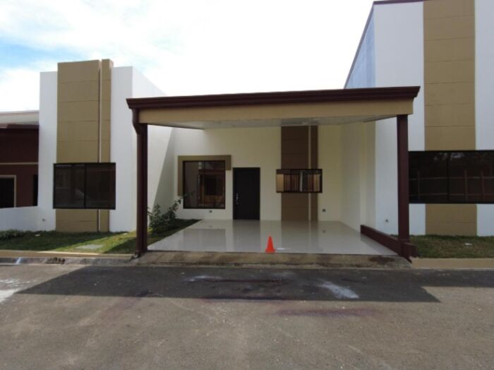 Casa de una planta en San Rafael de Heredia con acabados modernos y excelente ubicación #26-159 GS en San Rafael, Heredia — $185,000