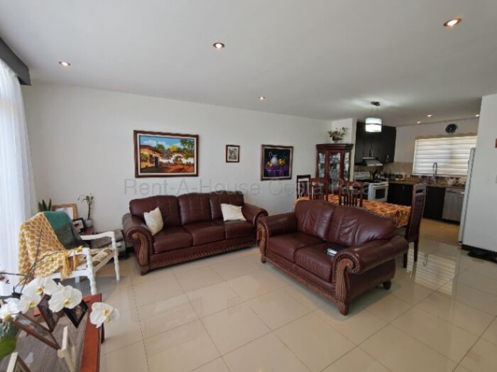 Venta de Casa en Moravia 26-1886 in San Vicente, Moravia, San José — $220,000