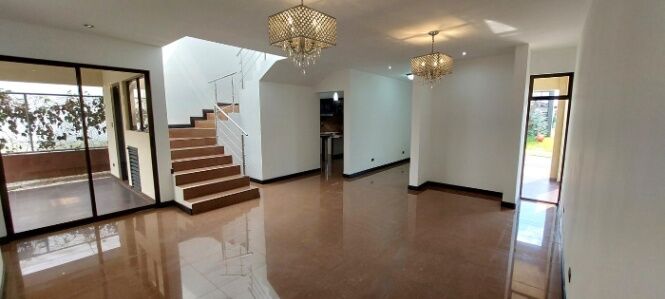 Alquiler de Casa en Ulloa-Heredia. RAH 26-1445 in Ulloa, Heredia — $2,300