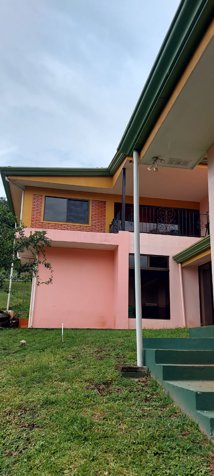 Casa en Alquiler en Naranjo, amplia, segura y con finos acabados in Naranjo, Alajuela — $2,200 - Photo 2 of 37