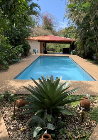 Quinta de ensueño en Alajuela. en Alajuela — $1,600,000 - Foto 3 de 24