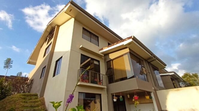 MLS-25-1562 KQ VENTA CASA MONTES DE OCA SAN JOSE in Sabanilla, Montes De Oca, San José — $390,000