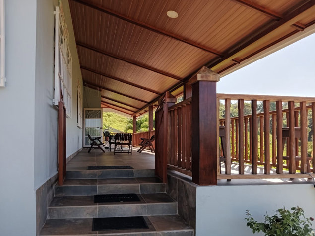FULLY LANDSCAPED PROPERTY- OCEAN VIEW in Parrita, Puntarenas — $235,000 - Photo 2 of 15