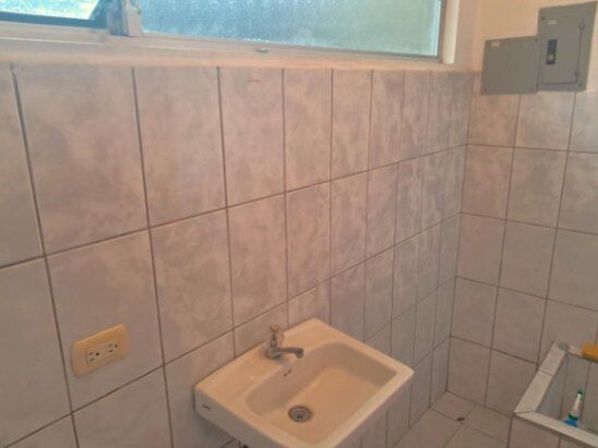 Alquiler de Local Comercial-Oficina en Heredia. RAH 26-1104 en Heredia — $250