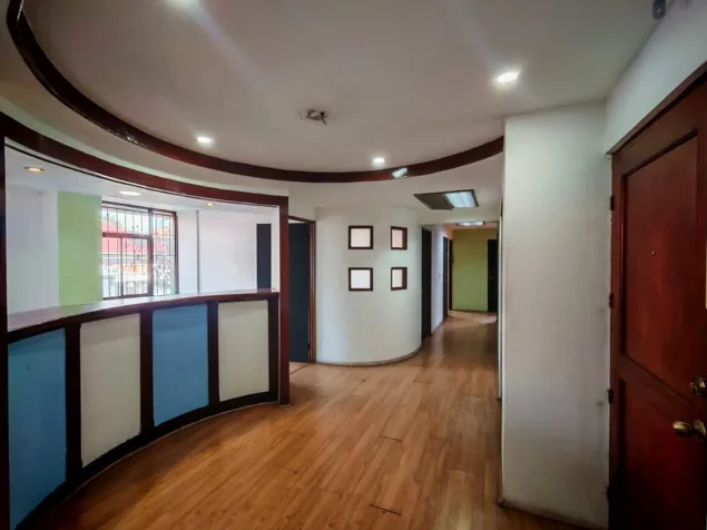 Venta Oficina Condominio Barrio Amón in Carmen, San José — $106,000