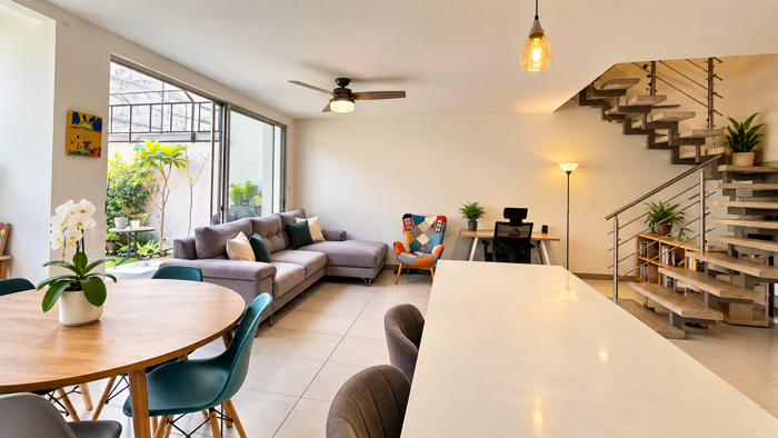 Venta EN EXCLUSIVA Casa en Condominio Blue, Los Arcos, Cariari, Belén en Ulloa, Heredia — $212,000