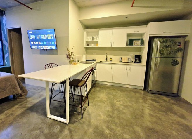 Estudio amoblado con excelente rentabilidad 2512 in Carmen, San José — $125,000 - Photo 3 of 13