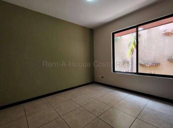 Alquiler de Casa en Flores-San Joaquín. RAH 27-151 en San Joaquín, Flores, Heredia — 650 000 ₡ - Foto 4 de 13