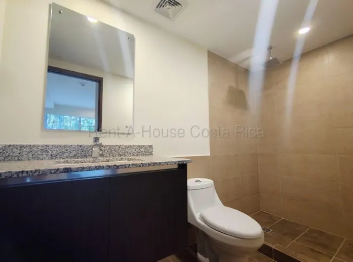 Apartamento en venta en Torres de Heredia de 2 habitaciones y amenidades #26-1806 GS in Ulloa, Heredia — $171,960 - Photo 3 of 9
