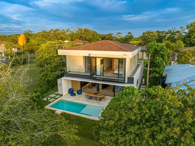 Casa Amueblada de 4 Hab en Místico Comunidad de Playa en Jacó, Garabito, Puntarenas — $950,000 - Foto 3 de 25