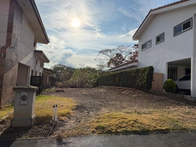Lote Heredia  condominio Tierras de Cafe 245 mtrs en San Francisco, Heredia — ₡ 62 500 000