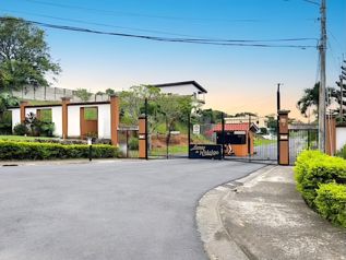 Lote en Condominio Privado en La Garita: Listo para Construir