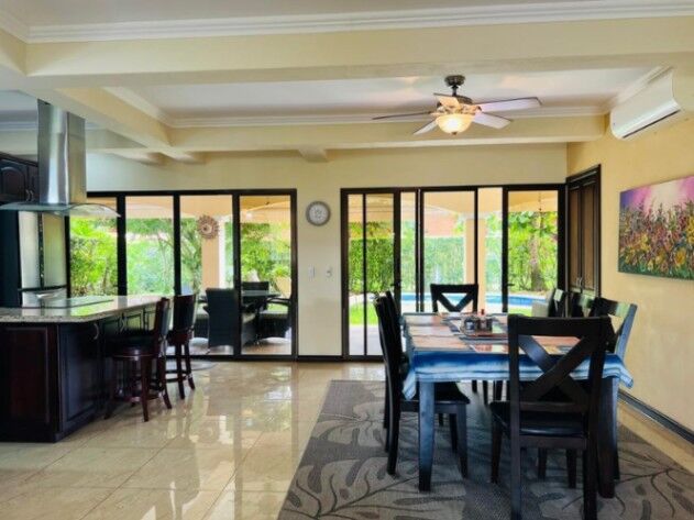Venta de Casa en Parrita, Puntarenas. RAH 25-447 in Parrita, Puntarenas — $549,000