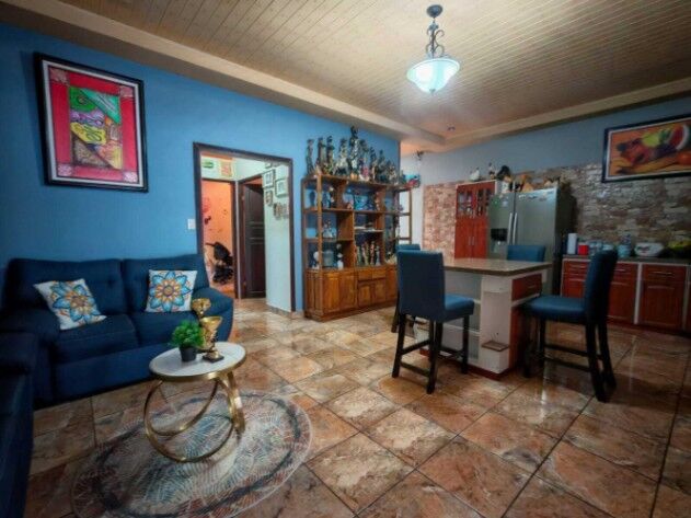 Se vende casa en Merced San José 26-347 in Merced, San José — ₡ 87 000 000