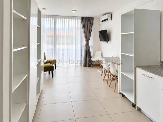 Alquiler de Apartamento Amoblado en Curridabat #27-1021 GS en Granadilla, Curridabat, San José — ₡ 390 000
