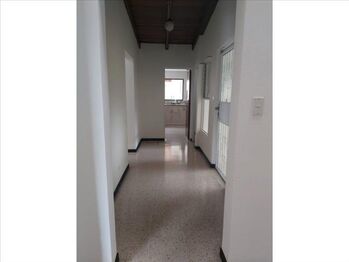 VENTA DE CASA CON APARTAMENTO, SAN JOSÉ, MONTES DE OCA, SABANILLA en Sabanilla, Montes De Oca, San José — 135 000 000 ₡ - Foto 5 de 15