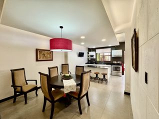 Venta de casa en San Ramón, La Unión de Tres Rios - Residencial in San Ramón, La Unión, Cartago — $275,000 - Photo 3 of 31