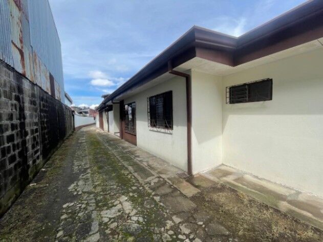 ¡Oportunidad en Tibás! San José-Costa Rica- in Anselmo Llorente, Tibás, San José — ₡ 70 000 000