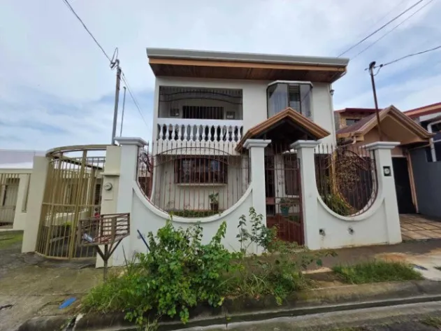 Venta de Casa en Grecia, Alajuela. RAH 26-413 en Grecia, Alajuela — ₡ 79 000 000