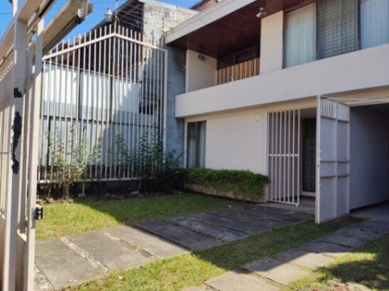 MLS-23-574 ALQUILER EDIFICIO COMERCIAL ALAJUELA CENTRO  en Alajuela — $3,000