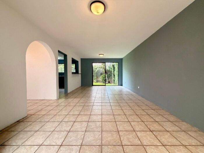 Venta casa en Lindora de Santa Ana, Residencial Montana en Pozos, Santa Ana, San José — $250,000