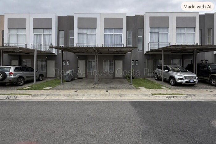 Venta de Casa en San Antonio de Alajuela. RAH 27-408 in San Antonio, Alajuela — $149,000
