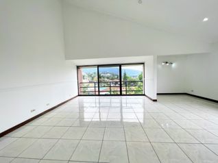 Venta de penthouse en San Rafael de Escazú en San Rafael, Escazú, San José — $245,000 - Foto 2 de 26