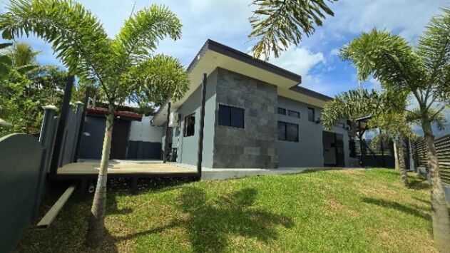Venta de Casa para Estrenar en Cajón, Pérez Zeledón .  en Cajón, Pérez Zeledón, San José — $160,000