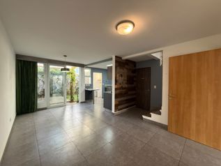 Casa en Alquiler en Ulloa Heredia