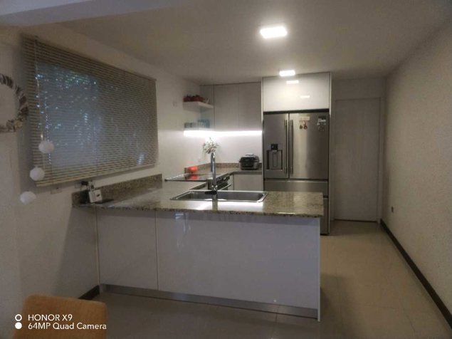Townhouse de 244 M2 en Venta en Pozos de Santa Ana. in Pozos, Santa Ana, San José — $239,000 - Photo 3 of 28