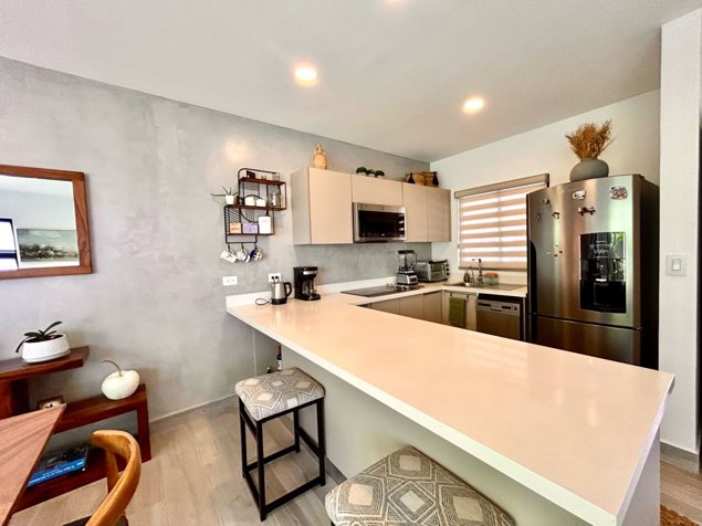 Preciosa casa en Condo Guachipelín Norte-Pozos. VENTA. Amenidades ❤️‍🔥 in Pozos, Santa Ana, San José — $279,000 - Photo 2 of 25