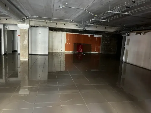 LOCAL COMERCIAL SAN JOSE CENTRO Cod RA 1202 en Catedral, San José — $4,200 - Foto 3 de 4