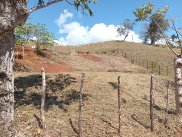 Lote con Clima de Montaña Cerca del Mar. Nandayure, Nicoya in Zapotal, Nandayure, Guanacaste — $44,000