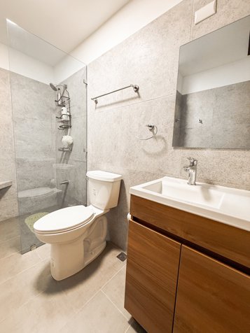 SE VENDE CASA SEMI AMUEBLADA, EN ESCAZU, SAN JOSE en Escazú, San José — $170,000 - Foto 3 de 10