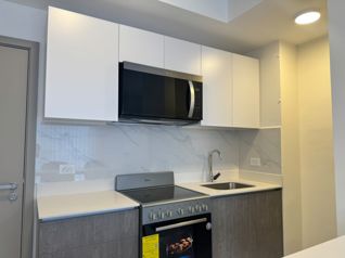 Alquiler de Apartamento en Condominio Sky House / Paso Ancho