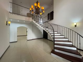 Casa en Venta Hacienda del Sol in Uruca, Santa Ana, San José — $880,000 - Photo 2 of 32