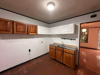 Alquiler apartamento amplio con jardín y uso flexible #26-1871 GS en San Rafael, Escazú, San José — $1,350 - Foto 5 de 11