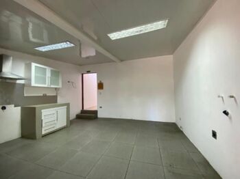 Venta de Casa con Uso de Suelo Mixto en Santa Ana, San José. RAH 25-1626 in Santa Ana, San José — $350,000 - Photo 5 of 10