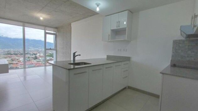 MLS-26-337 LS VENTA APARTAMENTO CURRIDABAT SAN JOSE en Curridabat, San José — $160,000
