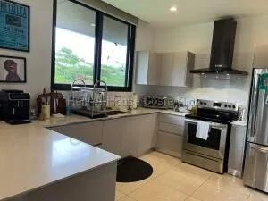 House for Sale in San Rafael de Alajuela. RAH 26-1879 in San Rafael, Alajuela — $600,000 - Photo 2 of 6