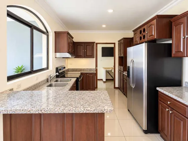 Venta de Casa de Lujo en Condominio, Cartago San Isidro en San Isidro, El Guarco, Cartago — $480,000 - Foto 3 de 17