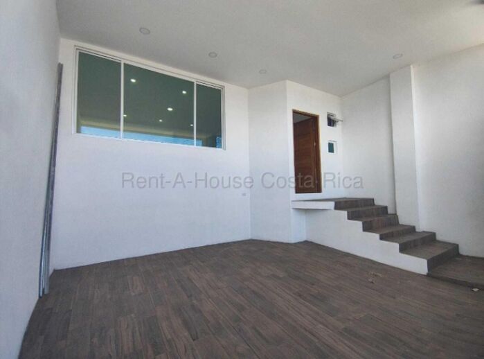 Se vende casa en San Rafael Heredia 26-1686 in San Josecito, San Rafael, Heredia — $315,000