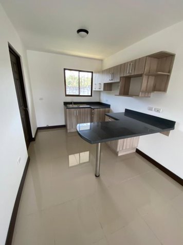 VENTA DE APARTAMENTO, ALAJUELA, GUACIMA, BOULEVARD LOS  MALINCHES en Guácima, Alajuela — ₡ 52 000 000
