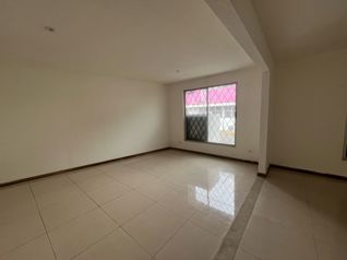 Local comercial en Barrio Escalante en Catedral, San José — $1,800 - Foto 5 de 9