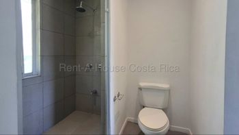 Alquiler de Apartamento Amplio y Moderno en Curridabat #27-307 GS in Granadilla, Curridabat, San José — $1,300 - Photo 4 of 7