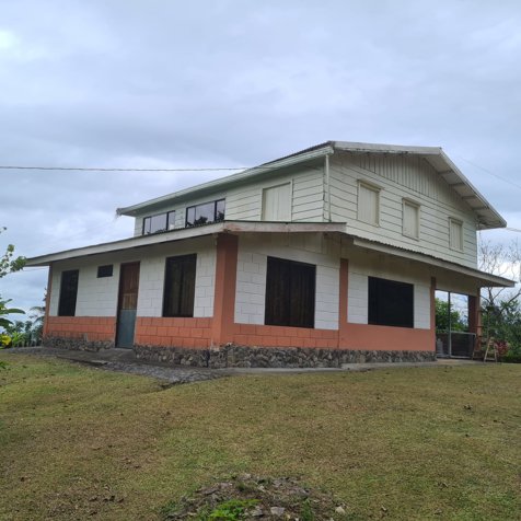 Casa Albergue para Turismo con 10 Ha en Chachagua Peñas Blancas en Peñas Blancas, San Ramón, Alajuela — $1,000,000