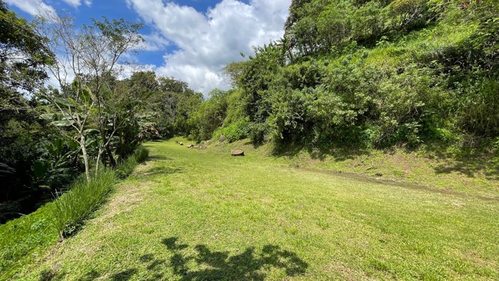 Espacioso Terreno en Entorno Privado y Natural en Atenas, Costa Rica en Atenas, Alajuela — $150,000 - Foto 3 de 21