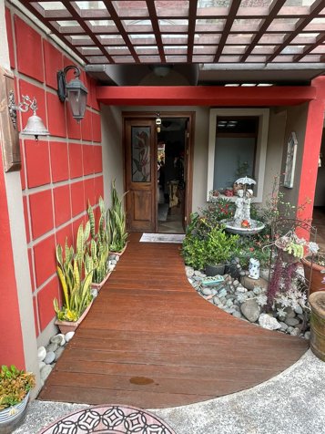 VENTA DE QUINTA, HEREDIA, SAN RAFAEL, RESIDENCIAL AVES DEL  PARAISO en San Rafael, Heredia — $1,150,000 - Foto 2 de 17