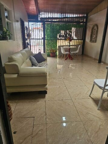 SE VENDE BELLA PROPIEDAD Y CASA EN DESAMPARADOS DE ALAJUELA.  en Desamparados, Alajuela — $220,000